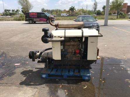 John Deere 4039DF001