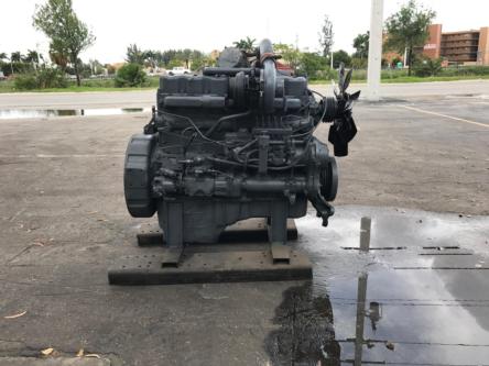 Mack EM6