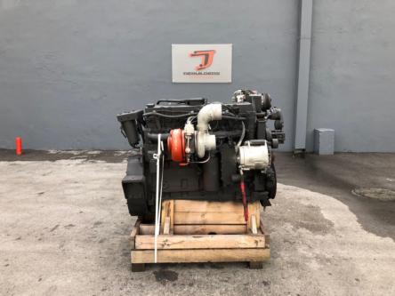 Cummins ISL-370 (CPL 8389)