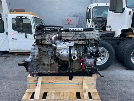 Detroit DD13 EPA 17