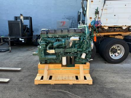 Volvo D13M EPA 17