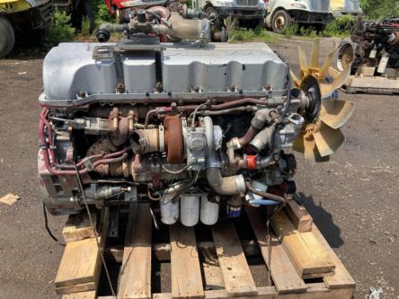 Mack MP7-325M