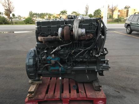 Mack E7